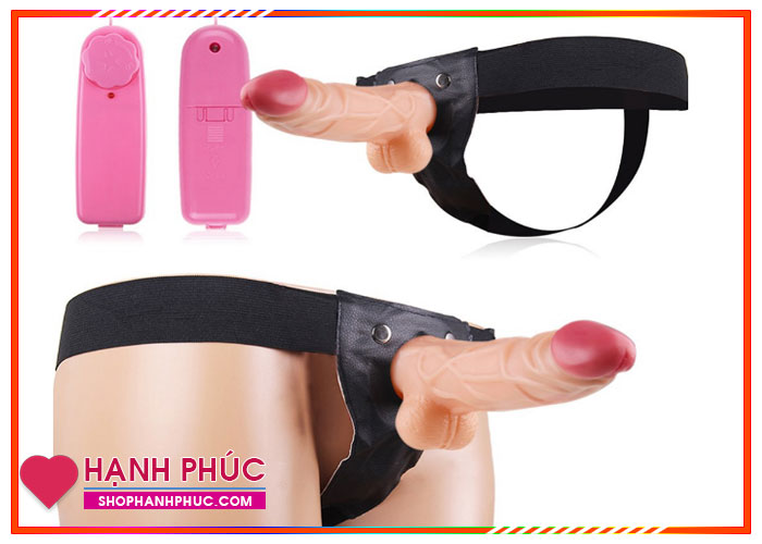 Dương vật giả dây đeo làm tình như thật